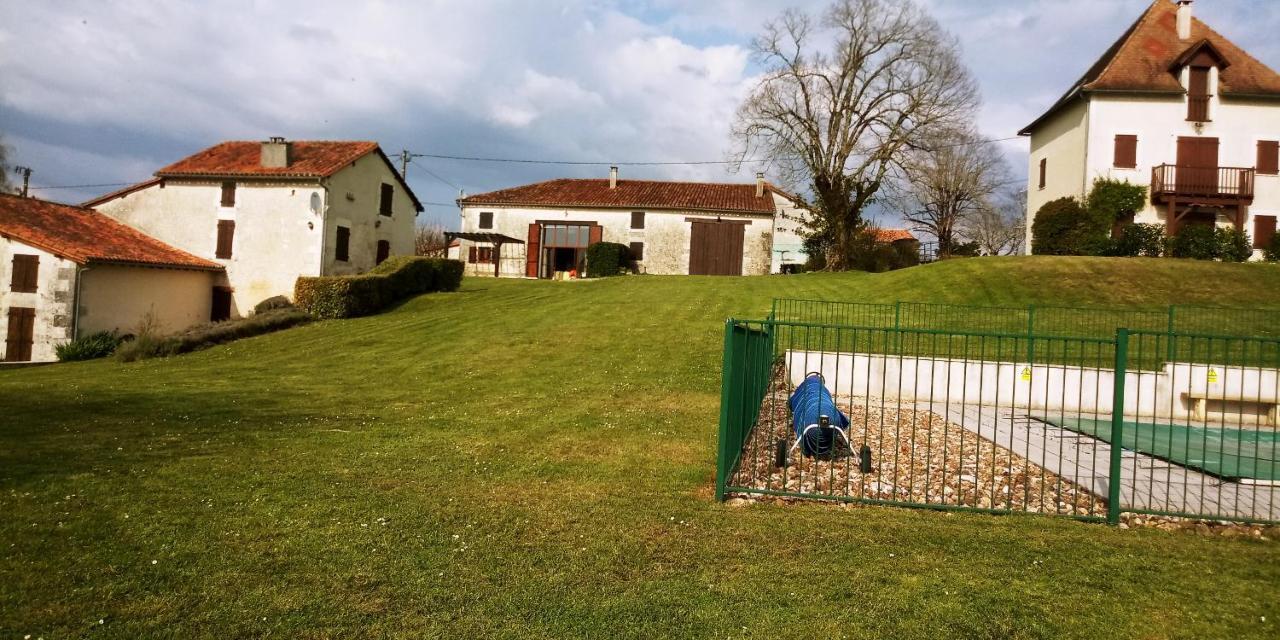 Willa La Tranquillite, Coutancie Nanteuil-Auriac-de-Bourzac Zewnętrze zdjęcie